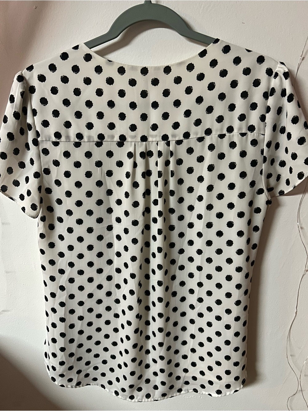 Pixley White Black Polka Dot Short Sleeve Blouse Size Medium Career Office Top - Picture 3 of 3